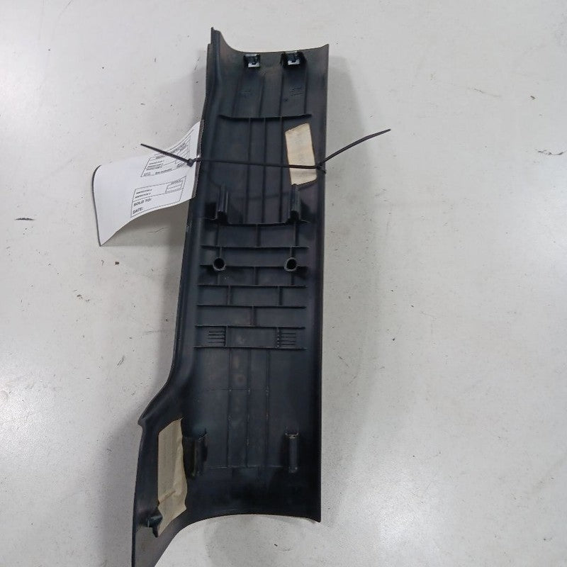 Jeep Cherokee Sill Trim Plate Door Jam Threshold Right Passenger Rear 