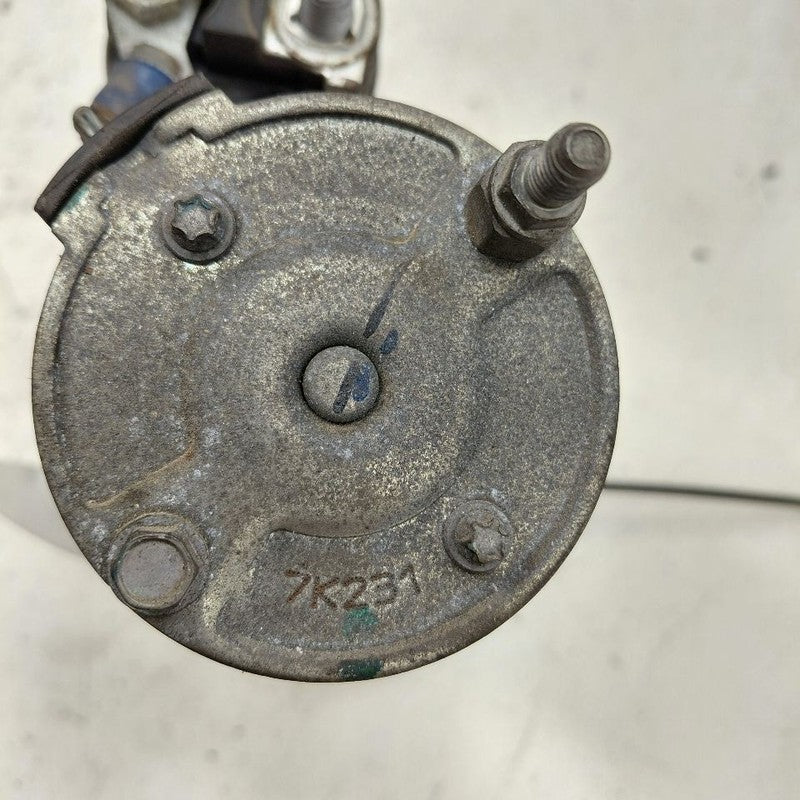 Engine Starter Motor Fits 16-21 Kia Sedona