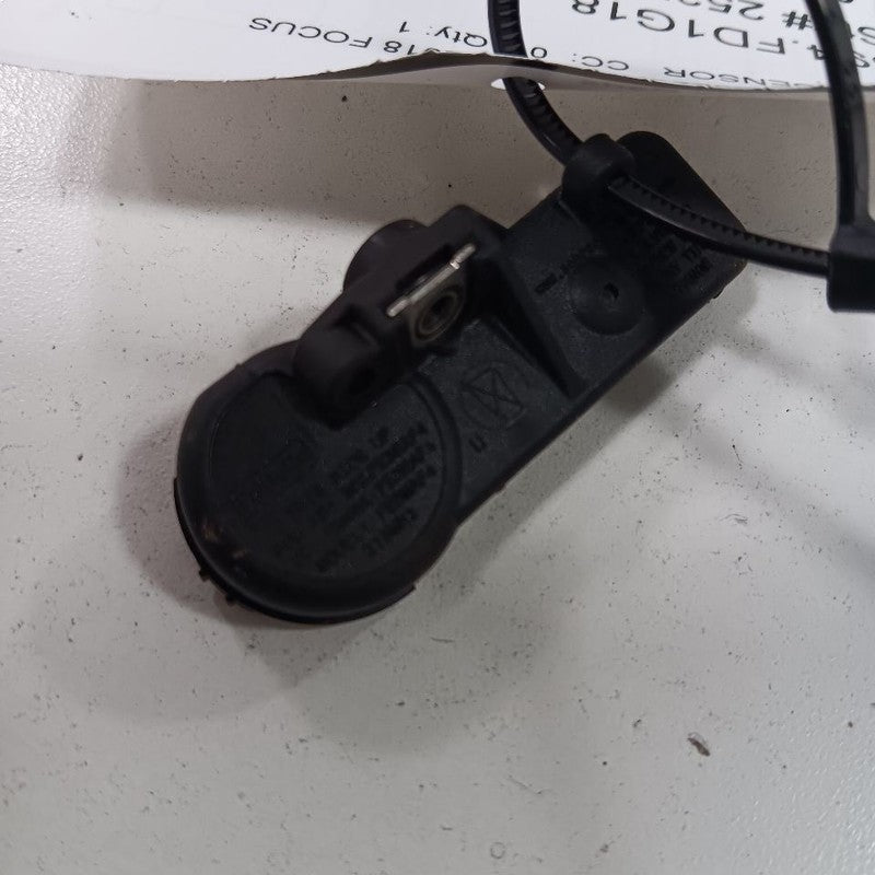 Ford Focus TPMS Tire Pressure Monitor System Sensor  2018 2017 2016 20