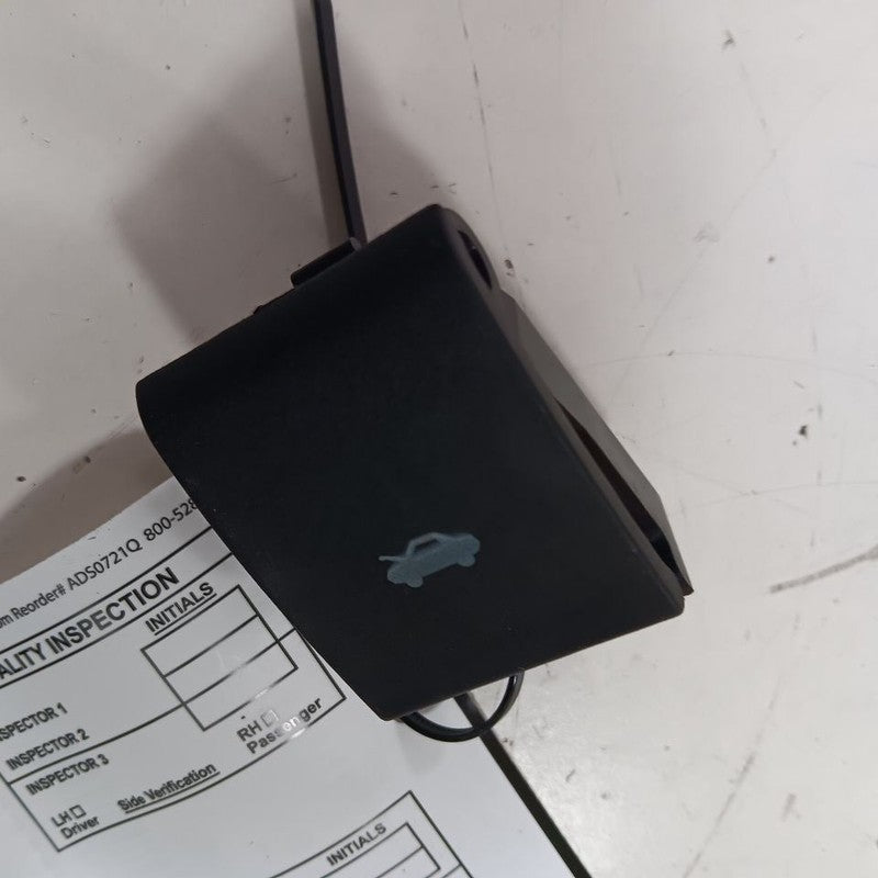 Fiat 500 Hood Latch Release Handle Lever Switch  2016 2017 OEM