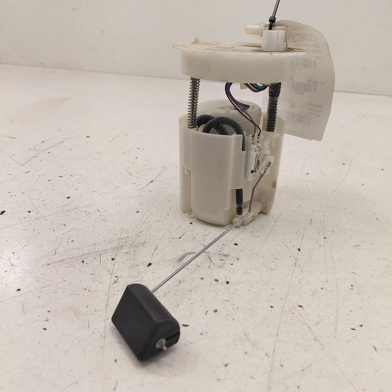 Gas Fuel Pump Assembly Tank Mounted Fits 14-17 Mazda 6