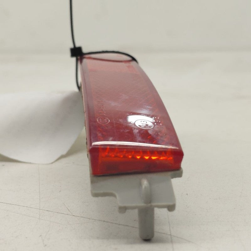 Nissan Rogue Passenger Right Rear Side Marker Reflector  2021 2022 202