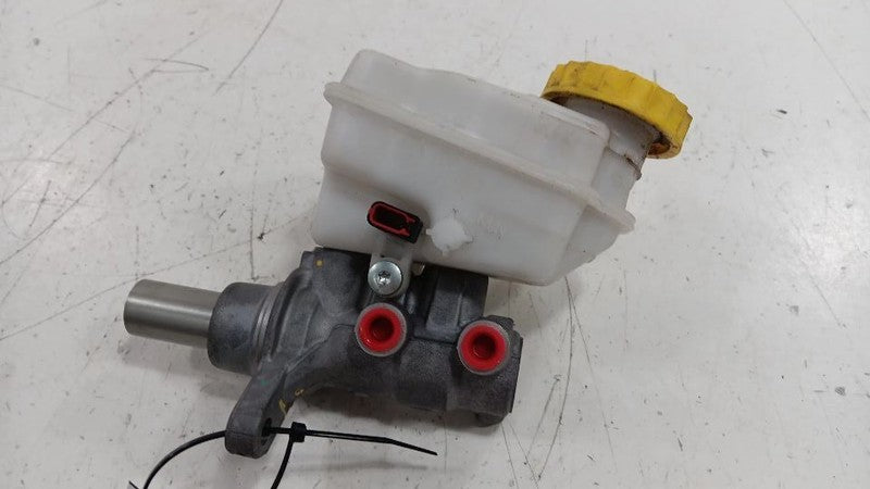 Brake Master Cylinder Fits 16-19 Subaru Legacy OEM