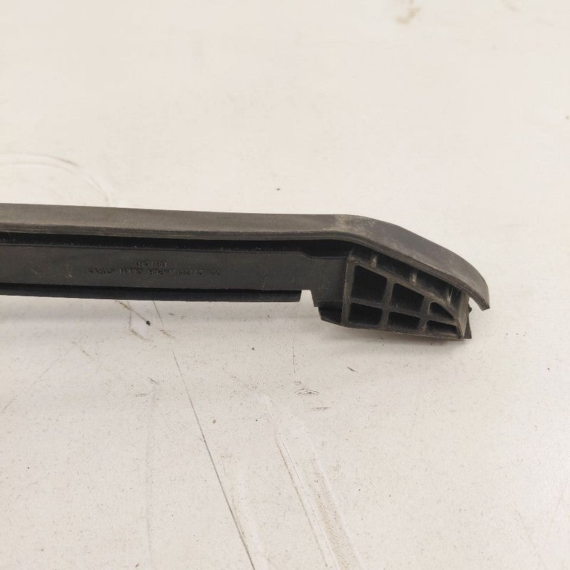 Chevy Volt Door Glass Window Seal Rubber Left Driver Front  2019 2018 