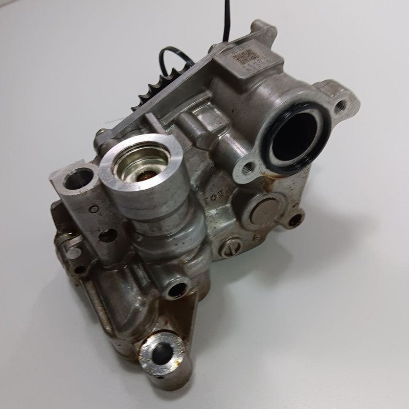 Mazda CX-3 2.0 Engine Oil Pump  2016 2017 2018 OEM