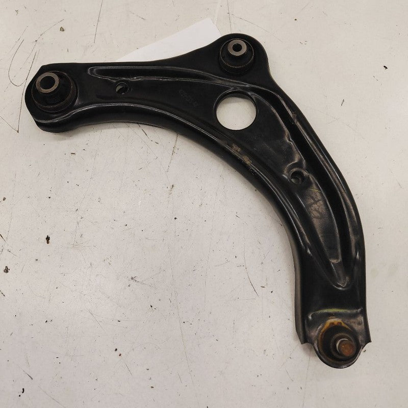 Passenger Right Front Lower Control Arm Fits 18-24 Nissan Kicks OEM