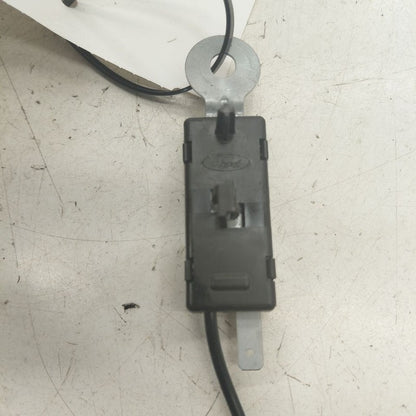 Ford Escape Antenna Isolator Booster Amplifier {LJ6T18K891XB} 2020 202