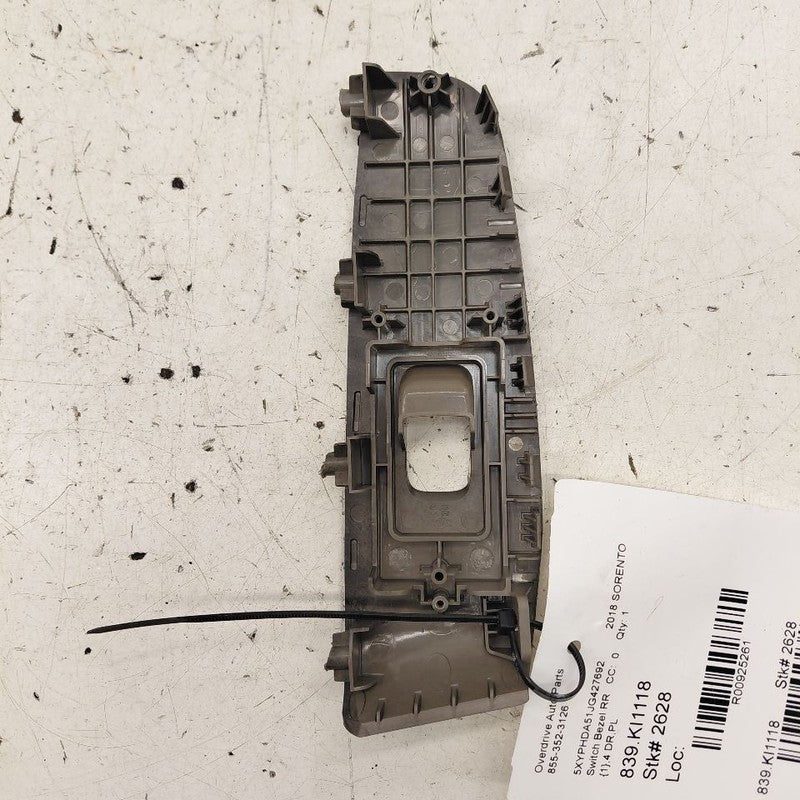 Kia Sorento Window Switch Bezel Trim Right Rear  2018 2017 2016