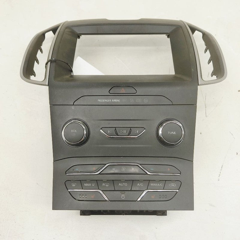 Audio Equipment Radio Control Panel 8.0" Screen Opening 19-20 Ford Edg