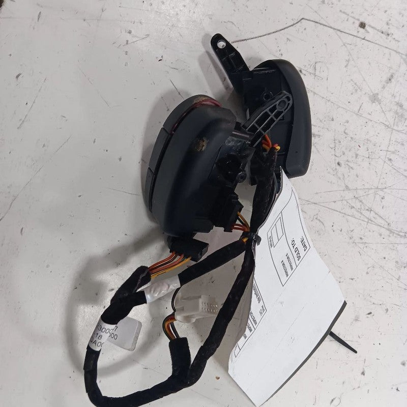 Kia Soul Column Switch Blinker Signal Wiper Mount Bracket  2017 2018 2