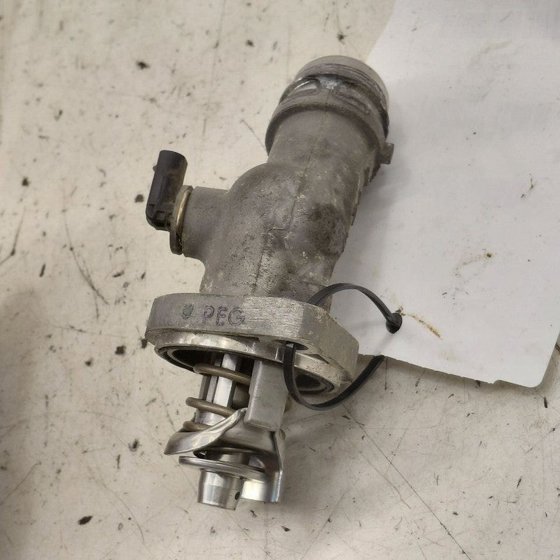 Hyundai Kona Thermostat Housing Mount Bracket  2.0 2021 2020 2019