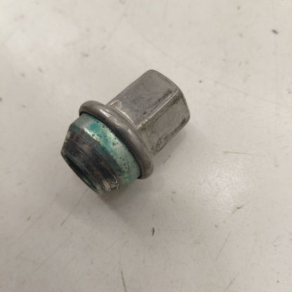 Chevy Trax Lug Nut Set  2025 2024