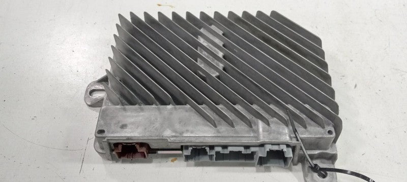 Audio Equipment Radio Amplifier Fits 13-14 SRX  OEM