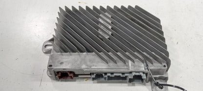 Audio Equipment Radio Amplifier Fits 13-14 SRX  OEM
