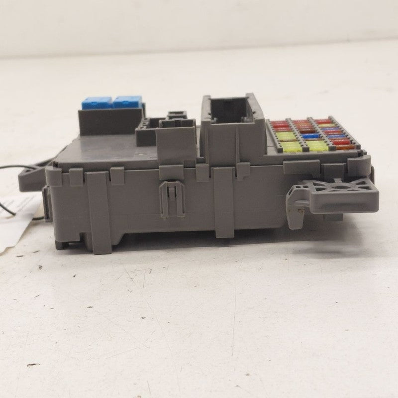 Honda Clarity Cabin Fuse Box Interior Inner Under Dash  2018 2019 2020