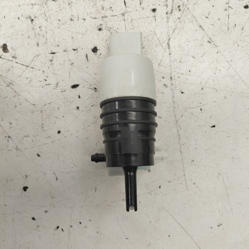 Buick Encore GX Windshield Washer Wash Fluid Reservoir Motor Pump Elec