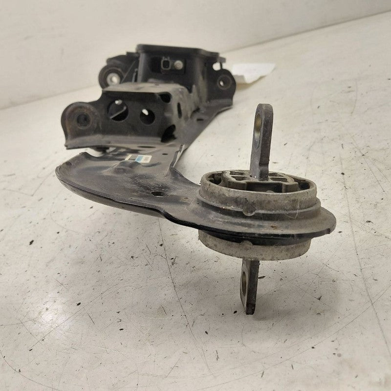 Ford Escape Passenger Right Rear Trailing Lower Control Arm  2020 2021