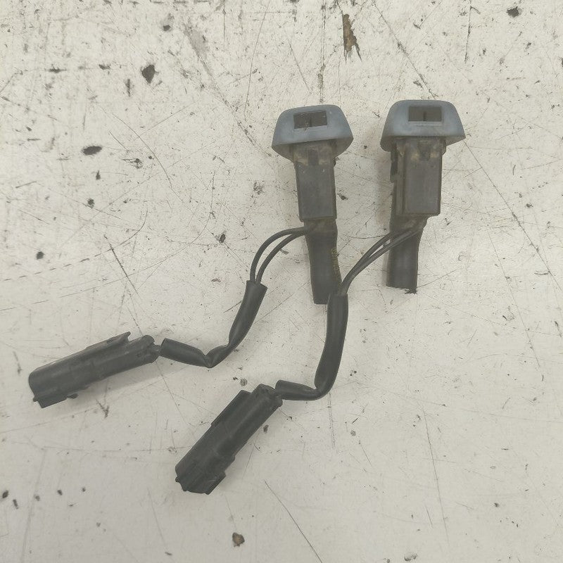 Volvo S60 Windshield Wiper Washer Fluid Hood Sprayer Nozzles  2013 201