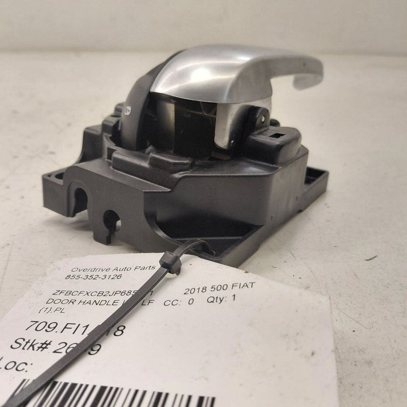 2018 Fiat 500 X Model Door Handle Left Driver Front Interior Inside