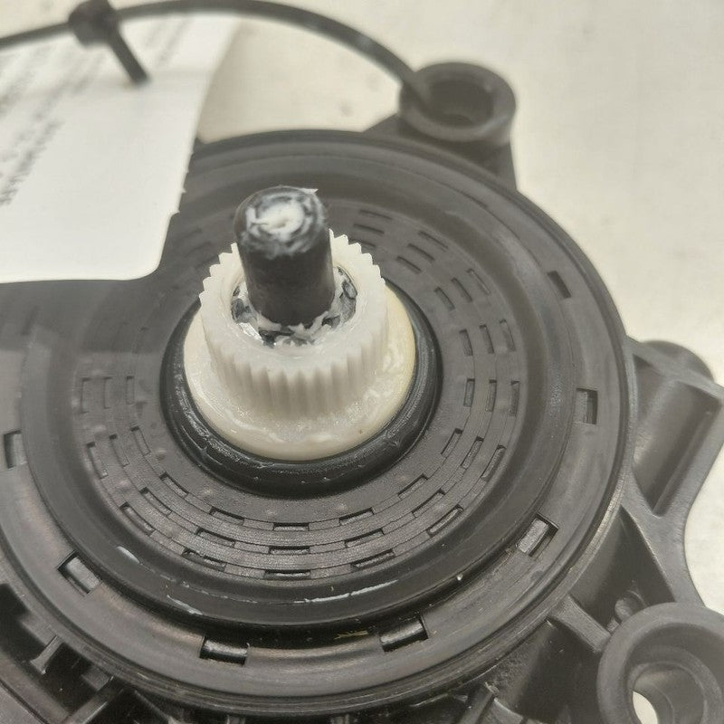 Passenger Right Front Power Window Motor Fits 19-20 Hyundai Santa Fe