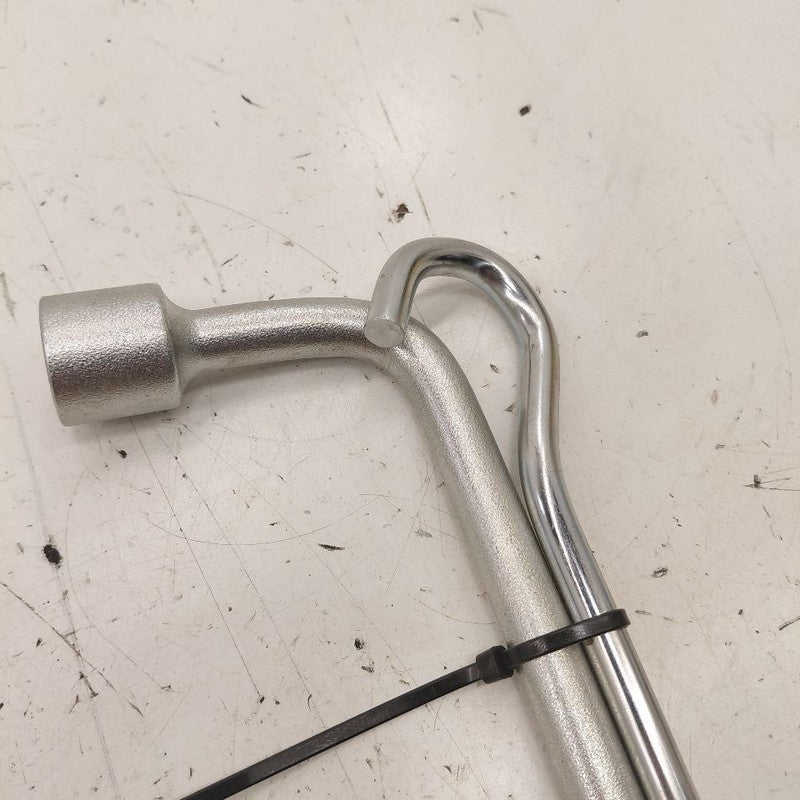 Honda HR-V Spare Tire Changing Wrench Tool  2026 2025 2024 2023