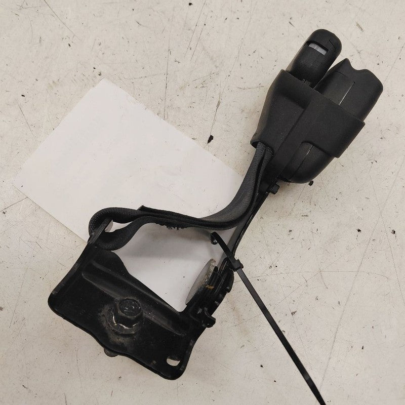 Honda CR-V Seat Belt Buckle Latch Left Driver Rear Back  2017 2018 201