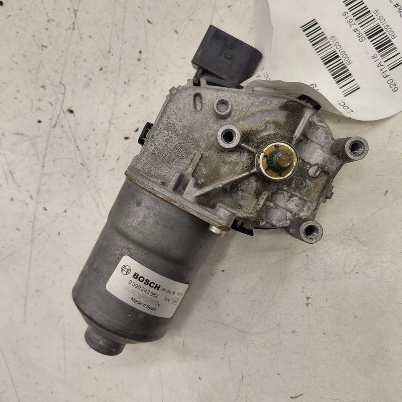 2018 Fiat 500 X Model Front Windshield Wiper Motor
