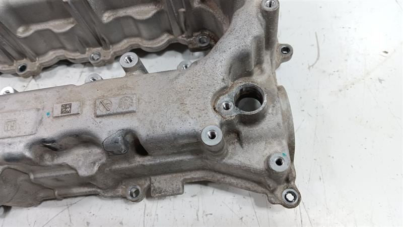 Buick Encore Engine Cylinder Head Valve Cover 2016 2017 2018 2019 OEM