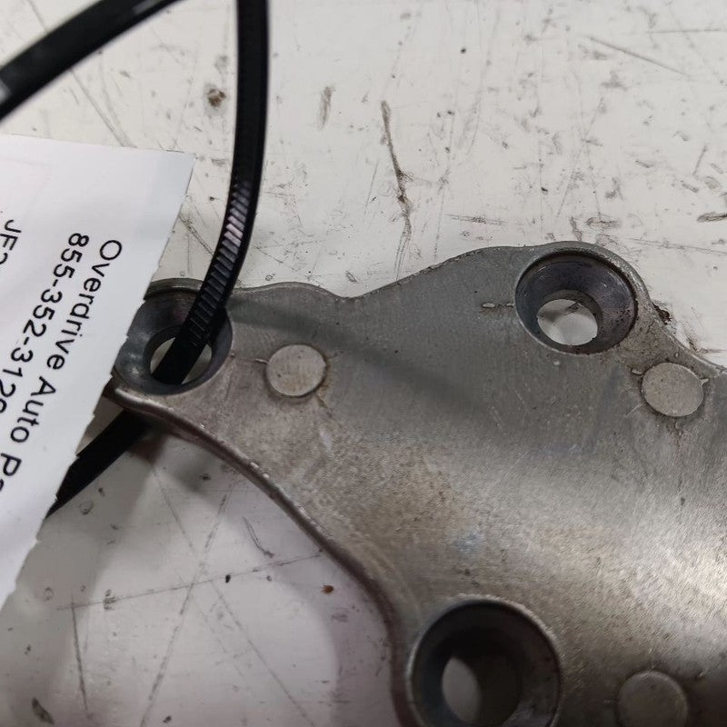 Subaru Forester Oil Pump Cover 2.5 2016 2017 2018 OEM