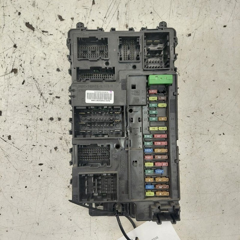 Ford Edge Cabin Fuse Box Interior Inner Under Dash  2018 2017 2016 201