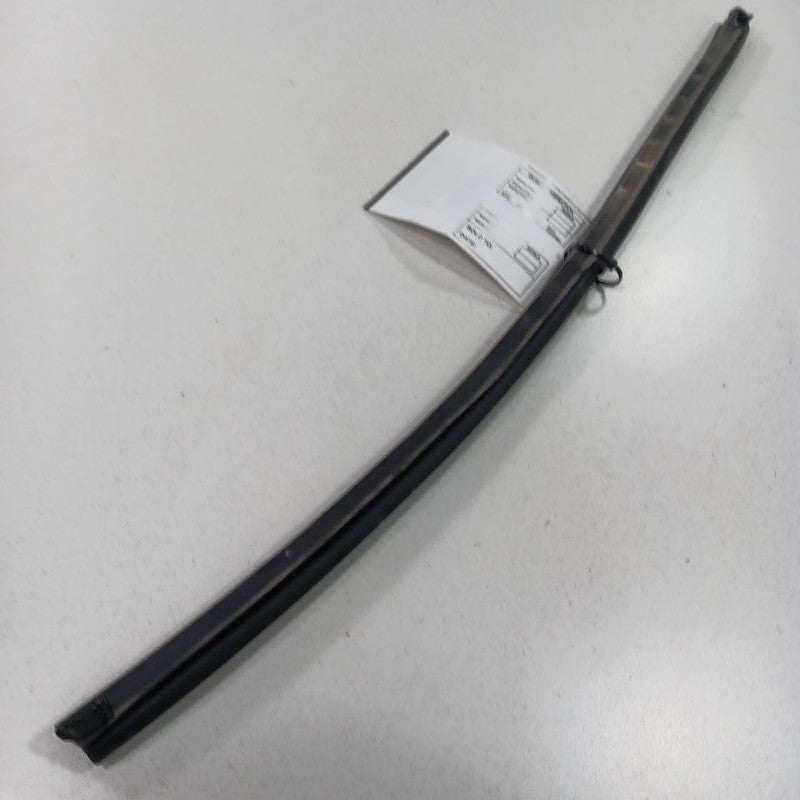 Hyundai Accent Left Rear Weather Strip Interior  2017 2016 2015 2014 2013 2012