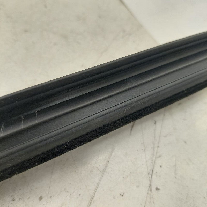 Mitsubishi Outlander   Right Rear Weather Strip Interior  2018 2017 20