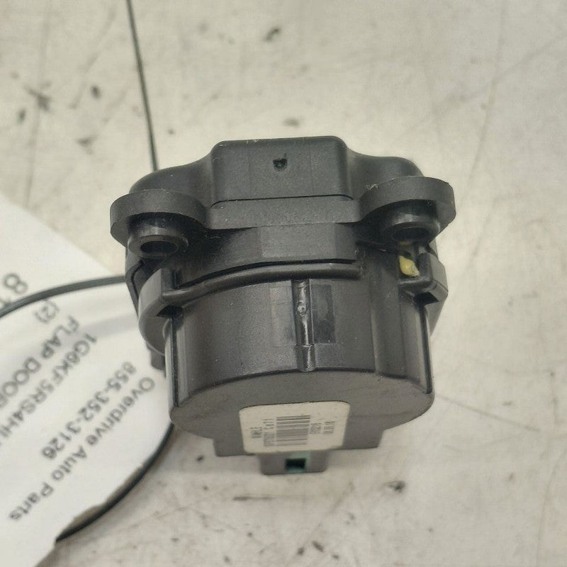 Cadillac CT6 Flap Door Motor Heater AC Door Actuator  2018 2017 2016