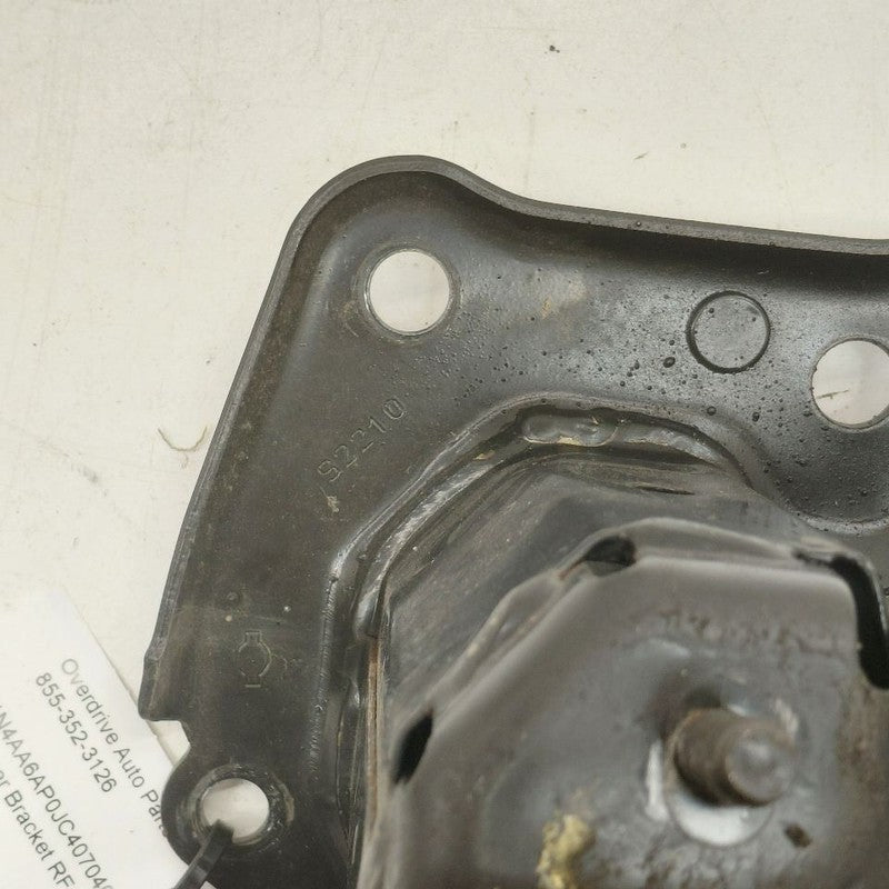Nissan Maxima Bumper Mount Bracket Right Passenger Side Front 2018 201
