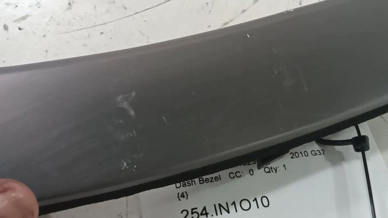 G37       2010 Dash Bezel 549973 OEM