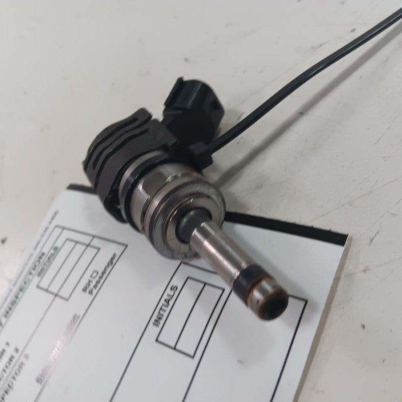 Lower Fuel Injection Injector Hatchback M20AFKS Fits 19-23 Toyota Coro