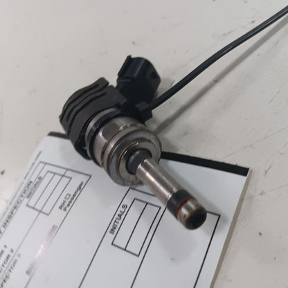 Lower Fuel Injection Injector Hatchback M20AFKS Fits 19-23 Toyota Coro