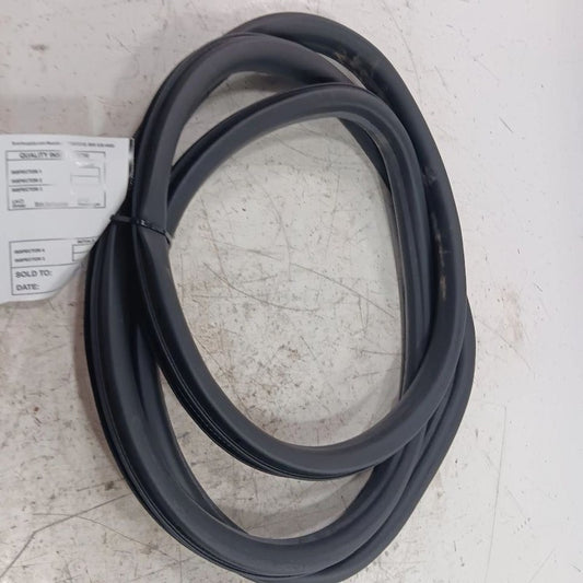 Buick Encore On Body Door Jamb Seal Rear Right Passenger Back  2017 2018 2019 20