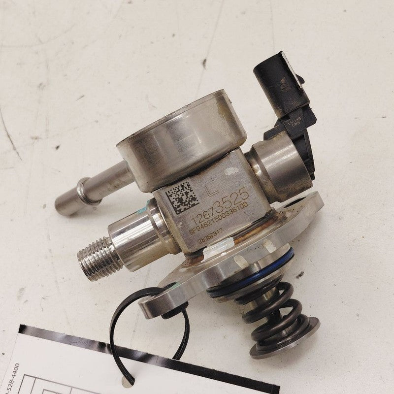 Gas Fuel Pump Only Engine Mounted Fits 16-19 Chevy Volt OEM