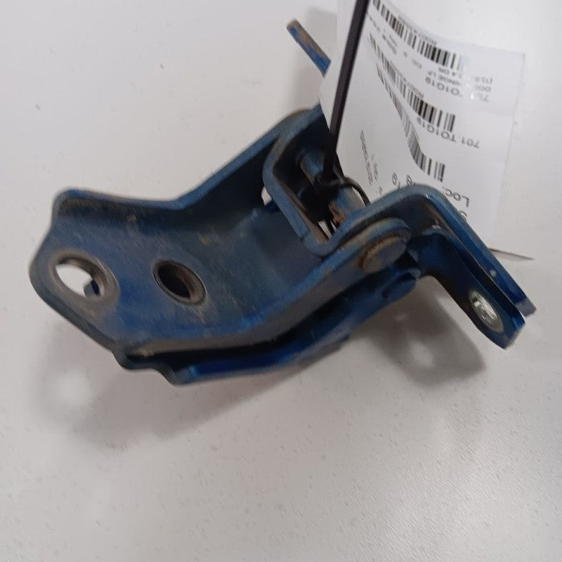 Toyota Yaris Door Hinge Set Left Front Driver  2020 2019 2018 2017 201