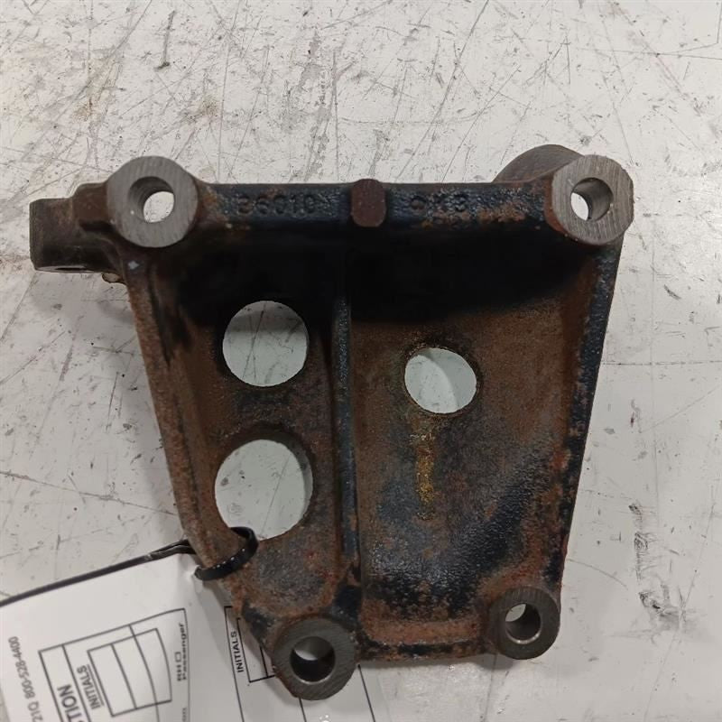 Toyota Rav 4 Engine Motor Mount Right Passenger  2.5L 2015 2016 2017 2018