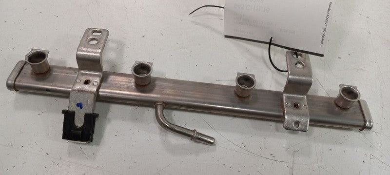 Chrysler 200 Fuel Rail Injection Injector Mount Bar 2015 2016 2017