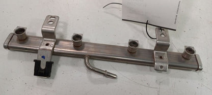 Chrysler 200 Fuel Rail Injection Injector Mount Bar 2015 2016 2017