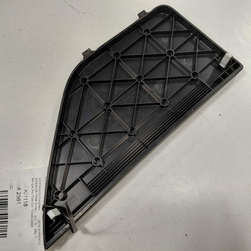 Kia Sorento Passenger Right Side Quarter Panel Trim Cover {85743C5000} 2018 2017
