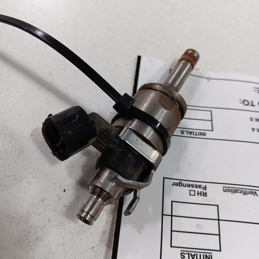 23209WB002 Fuel Injection Injector Fits 16-20 Toyota Yaris