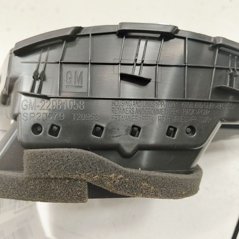 Chevy Volt Dash Air Vent Center Middle  2019 2018 2017 2016 OEM