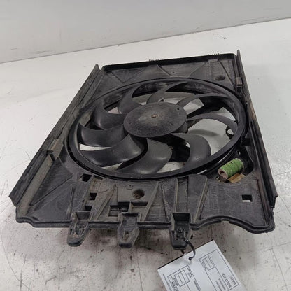 Radiator Cooling Fan Motor Fan 4 Door L Model Fits 18-19 FIAT 500 1.4 