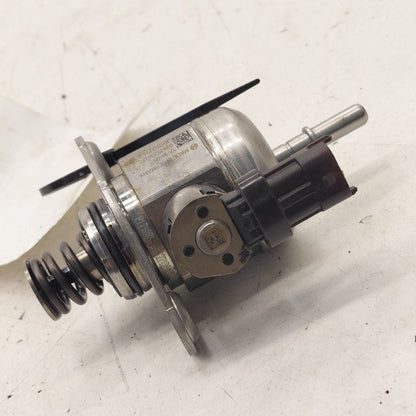 Alfa Romeo Stelvio Engine Mounted Fuel Pump 2.0 2018 2019 2020 2021