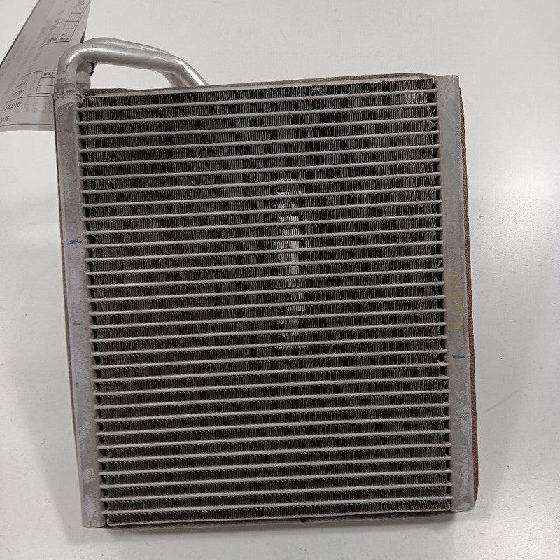 Air Conditioning AC Evaporator Fits 12-17 Hyundai Accent  OEM