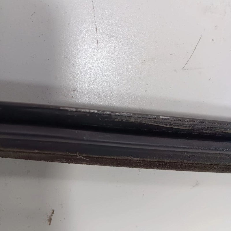 FIAT 500 Door Glass Window Weather Strip Trim Rear Right Passenger Sid
